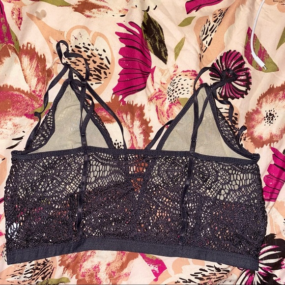 Bralette - Picture 2 of 4